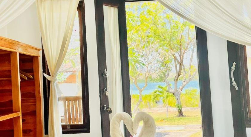 Bedroom 1, Pasir Putih Cottage - Menjangan, Buleleng