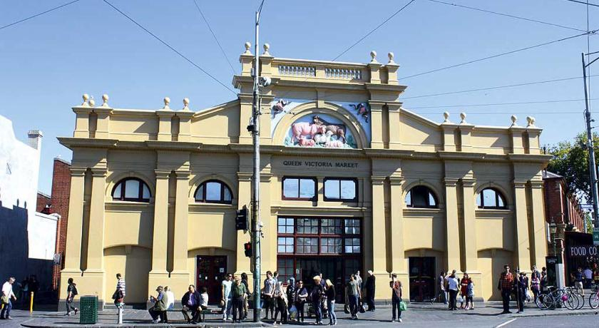 A Comfy 2BR Apt Near Victoria Market, FREE Parking, Melbourne