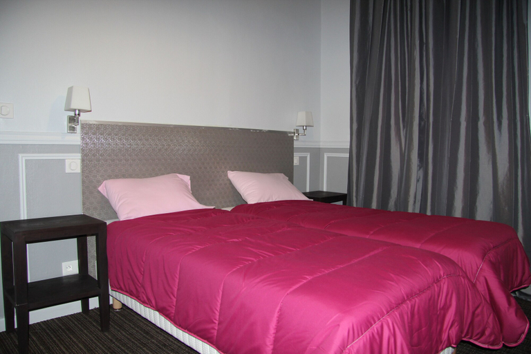 Bedroom 5, Bastille Hostel, Paris