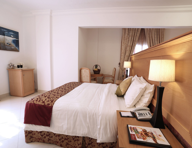 Bedroom 3, Al Maha International Hotel, Bausher