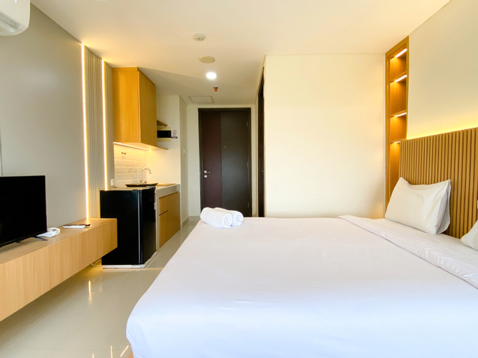 Bedroom 4, Cozy and Strategic Studio at Pollux Chadstone Apartment By Travelio, Cikarang