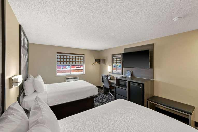 Bedroom 3, Super 8 by Wyndham Charlottesville, Albemarle