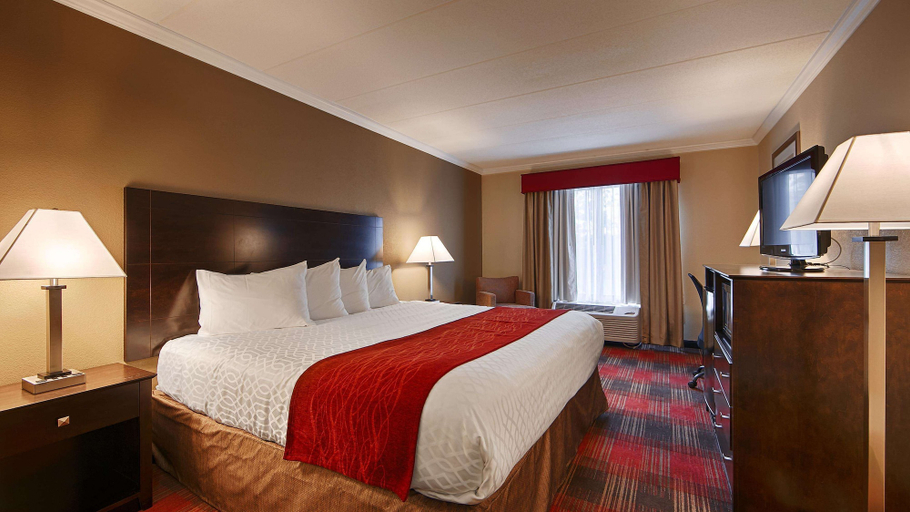 Bedroom 3, Best Western Springfield West Inn, Hampden