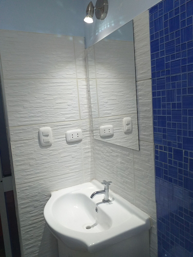 Bathroom 3, Chakana Family Home, Callao