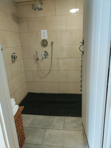 Bathroom 3, Lower Severalls Farmhouse, Somerset