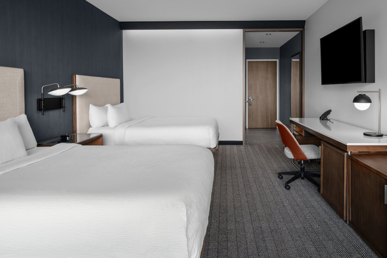 Bedroom 2, Courtyard by Marriott Myrtle Beach Oceanfront, Horry