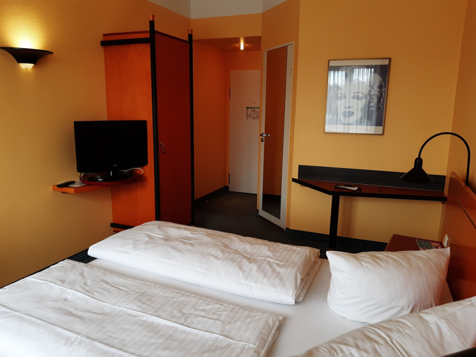 Bedroom 3, Good Morning+ Leipzig, Leipzig