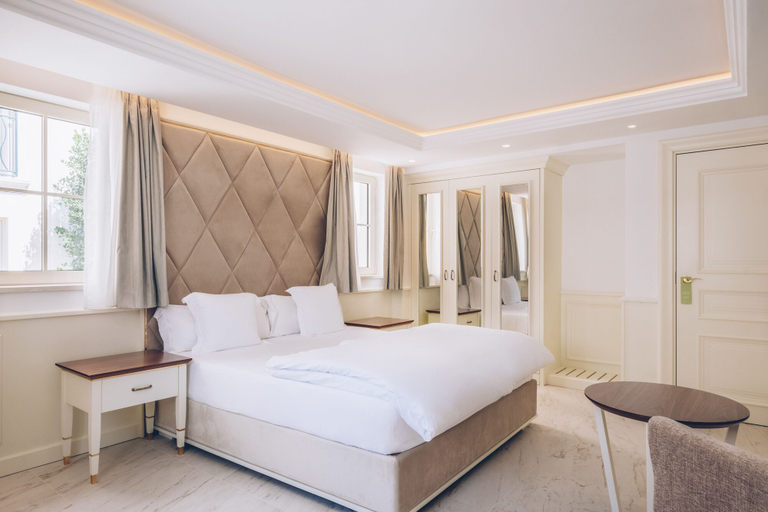 Bedroom 3, Heritage Grand Perast