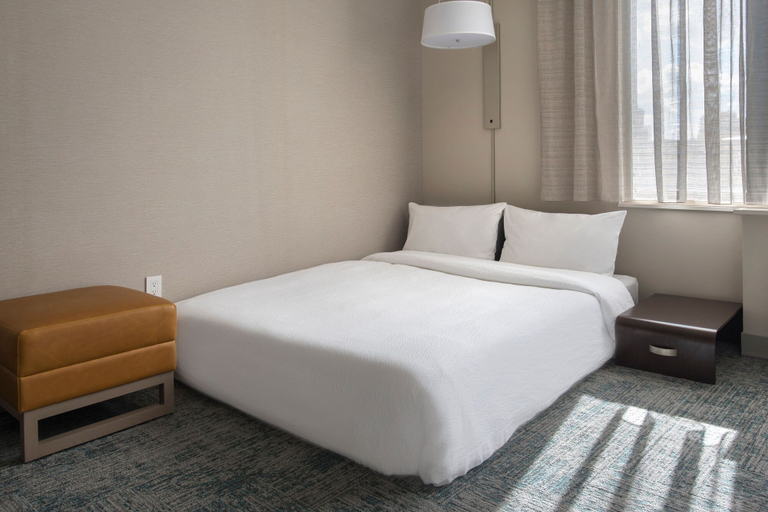 Bedroom 4, TownePlace Suites by Marriott New York Brooklyn, New York