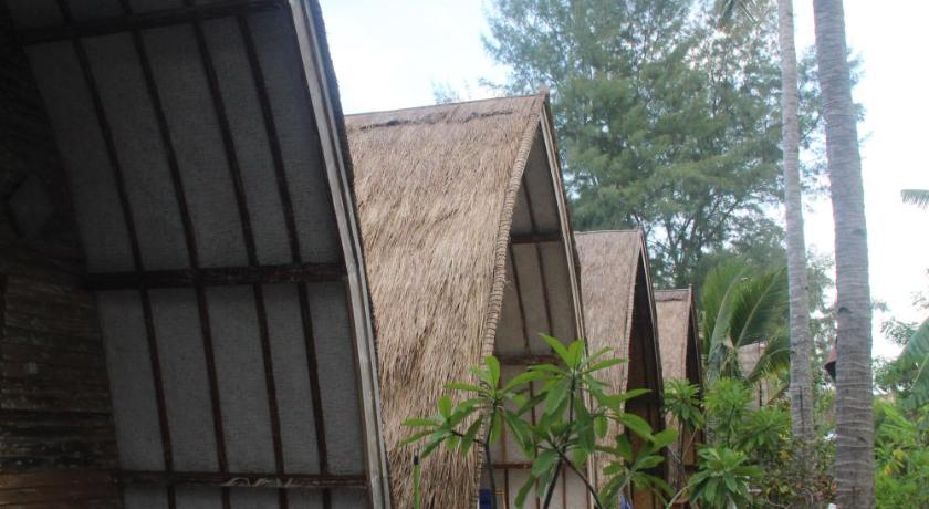 Star Bar and Bungalows, Lombok