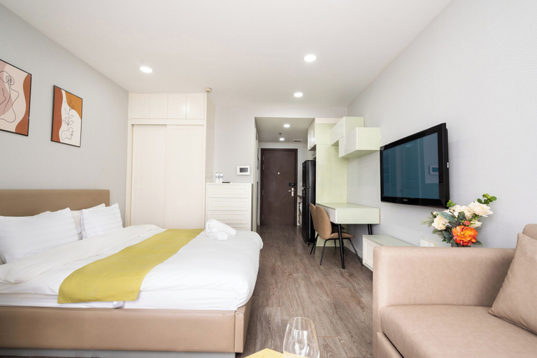 Bedroom 3, REM Rivergate Garden Pool Signature Apartments, District 4