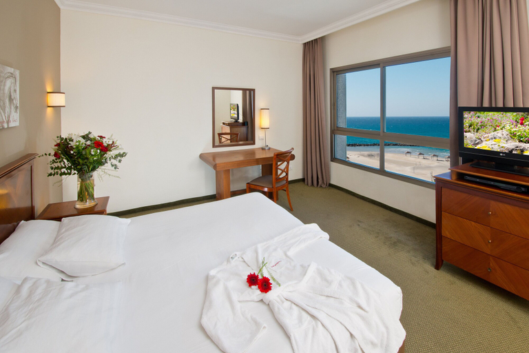 Bedroom 3, Leonardo Plaza Haifa