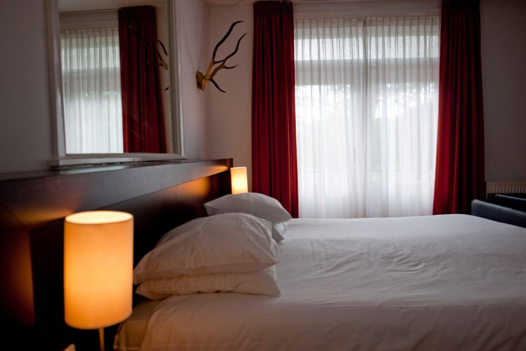 Bedroom 4, Hotel Oranjeoord, Apeldoorn