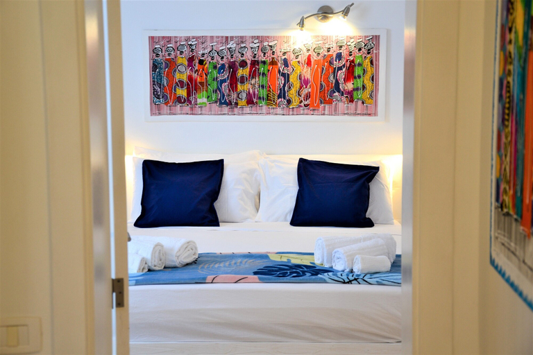 Bedroom 3, Branco Suites