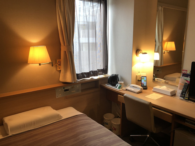 Bedroom 12