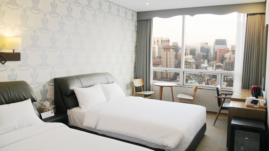 Bedroom 25