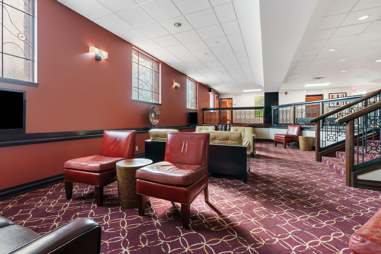 Public Area 3, Thousand Hills Resort Hotel, Taney