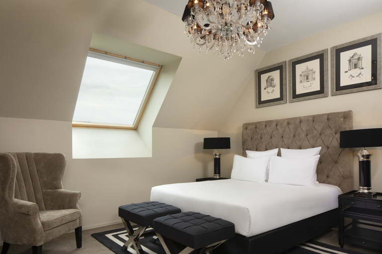 Bedroom 2, Royal Hainaut Spa & Resort Hotel, Nord