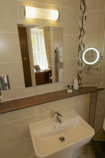 Bathroom 4, Cove Bay Hotel, Aberdeenshire