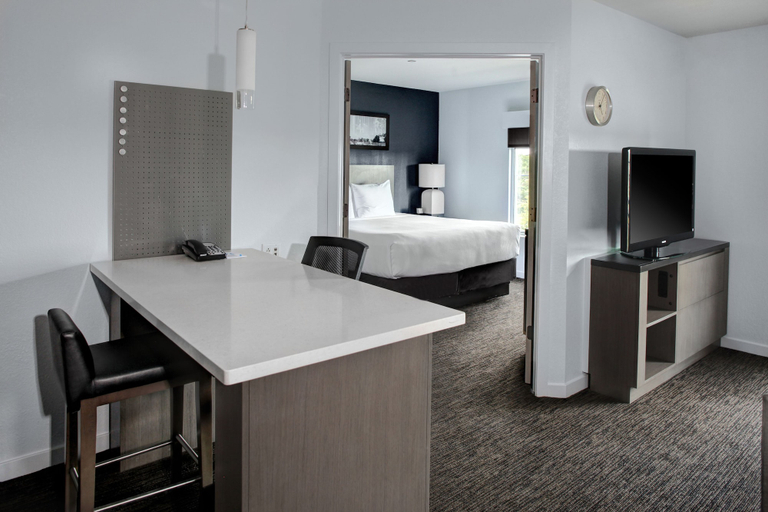 Bedroom 4, HYATT house Sterling/Dulles Airport-North, Loudoun