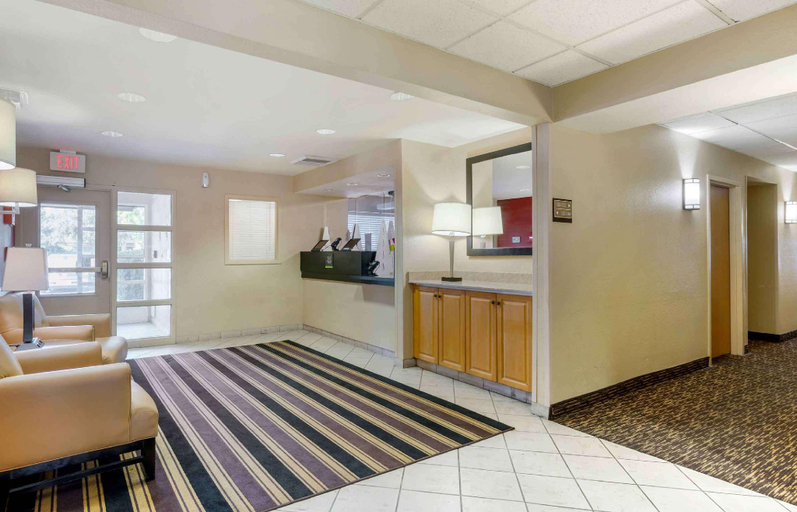 Public Area 2, Extended Stay America Suites Pleasanton Chabot Dr, Alameda