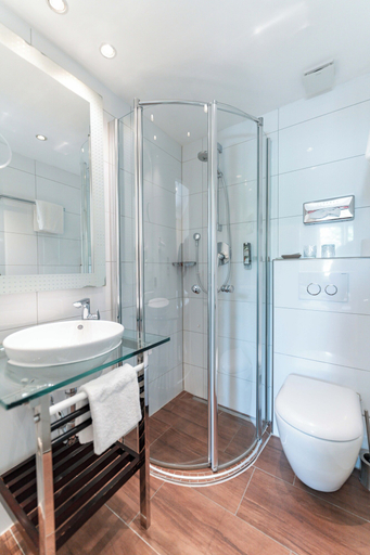 Bathroom 4, Boutique-Hotel Bayerischer Hof, Kempten (Allgäu)