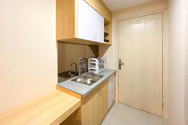 Others 4, Comfy Studio Room At De Prima Apartment Medan Apartment, Medan