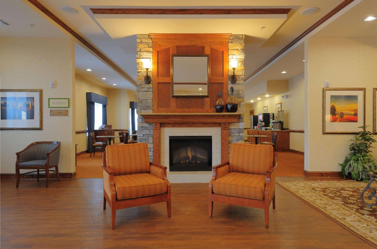 Public Area 3, Country Inn & Suites by Radisson, Columbia at Harbison, SC, Lexington