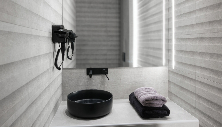 Bathroom 5, GOLDEN ISLAND RESORTS, Attica