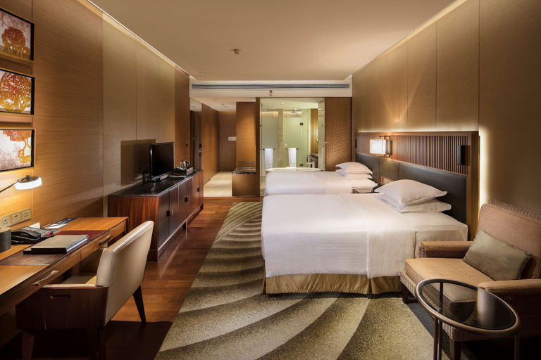 Bedroom 3, Hilton Wuhan Optics Valley, Wuhan