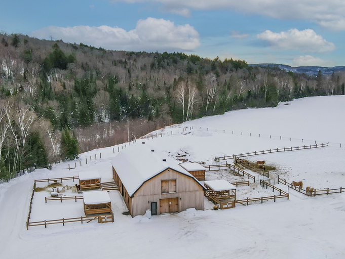 Exterior & Views 2, Bel Air Tremblant, Les Laurentides