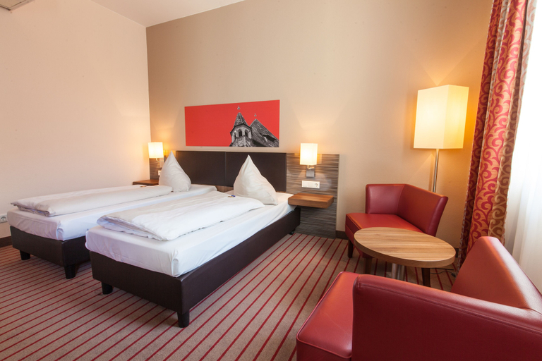 Bedroom 2, NOVINA HOTEL Tillypark, Nürnberg