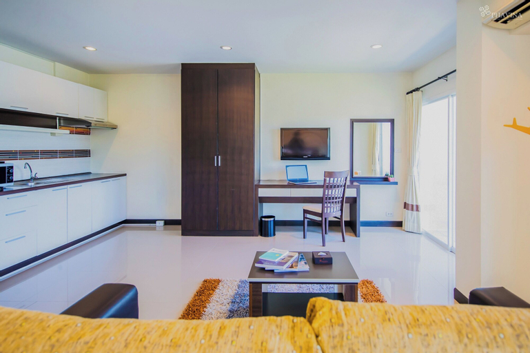 Dining Room 4