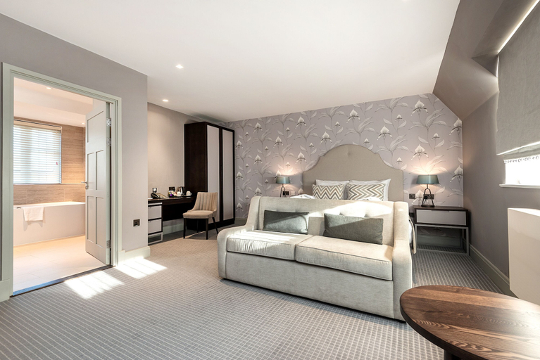 Bedroom 3, Edgbaston Park Hotel Birmingham, Birmingham