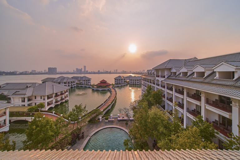 InterContinental Hotels HANOI WESTLAKE