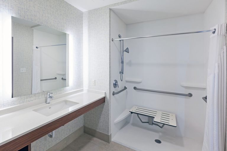 Bathroom 5, Holiday Inn Express & Suites JASPER by IHG, Jasper