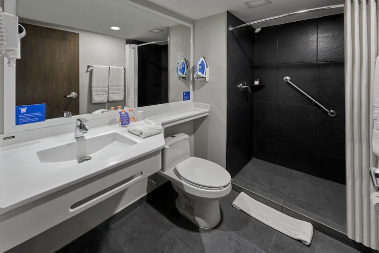 Bathroom 4, City Express by Marriott Guaymas, Guaymas