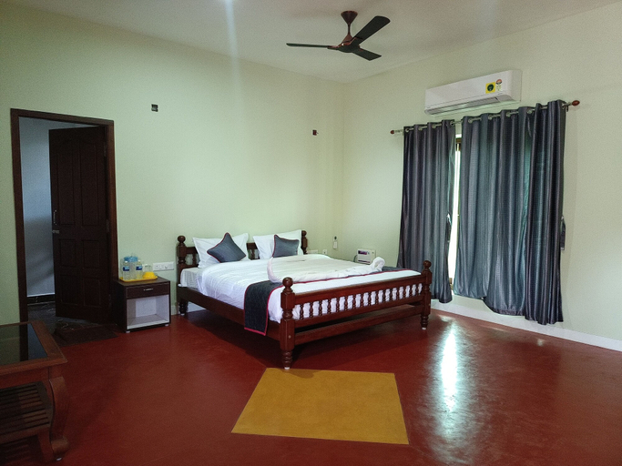 Bedroom 3, Auro Sunrise Resort, Viluppuram