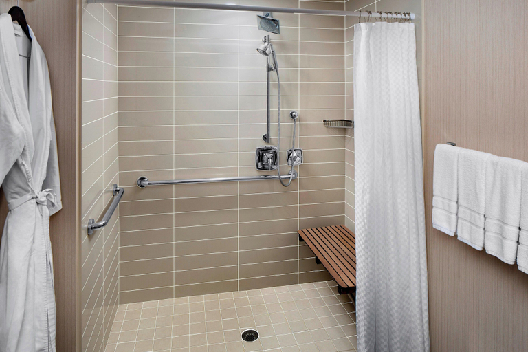 Bathroom 5, The Westin Hilton Head Island Resort & Spa, Beaufort