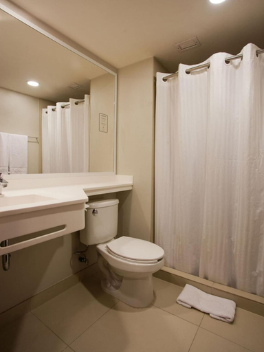 Bathroom 4, City Express by Marriott Oaxaca, Del Centro