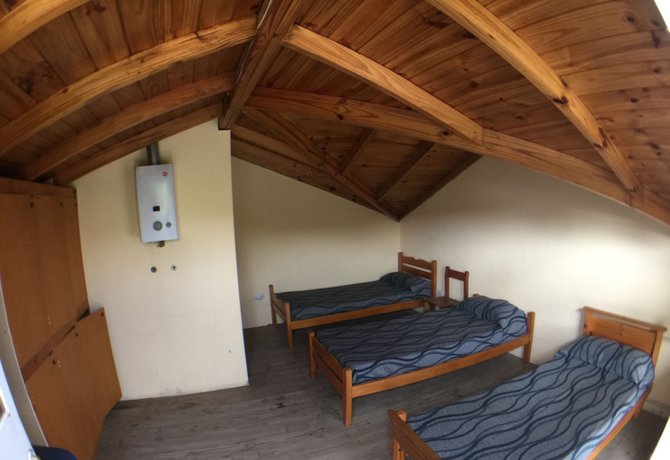 Bedroom 3, Hostel del Glaciar Pioneros, Lago Argentino