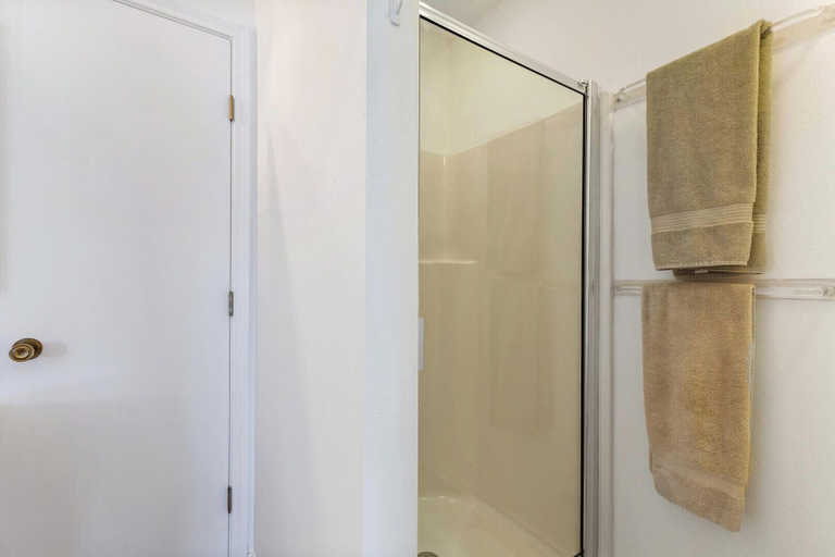 Bathroom 4, Waterfront Home Near Beach w/ Private Pool & Dock!, Cameron