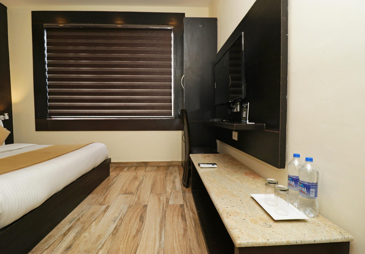 Bedroom 3, Hotel Mirage Residency, Kangra