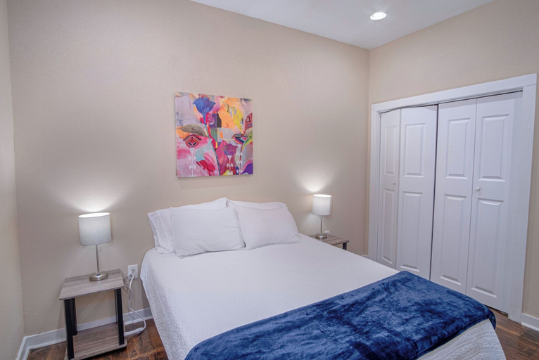 Bedroom 2, Fabulous Newly Renovated 1br/1ba Near Downtown, Bexar