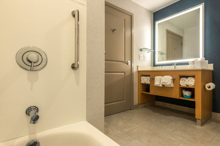 Bathroom 5, Residence Inn by Marriott Jekyll Island, Glynn