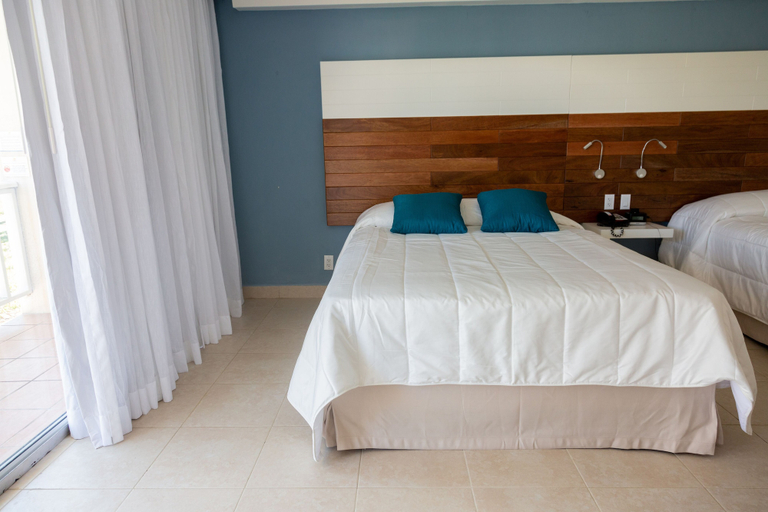Bedroom 3, Viva Fortuna Beach by Wyndham, A Trademark Resort