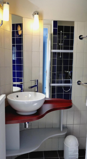 Bathroom 4, VVF La côte d'Emeraude Saint-Cast-le-Guildo, Côtes-d'Armor