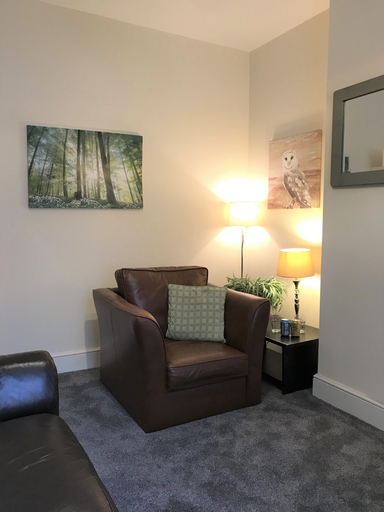 Others 4, Welcoming Spacious 2-bedroom House in St Helens, Saint Helens