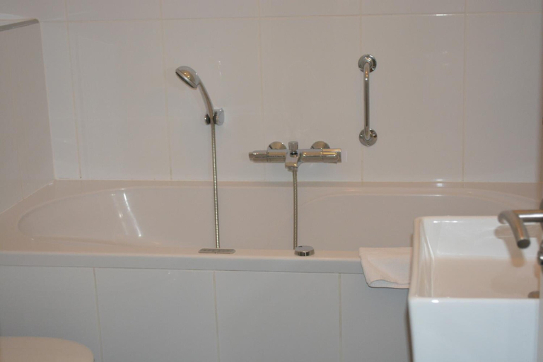 Bathroom 4, Hotel Oranjeoord, Apeldoorn