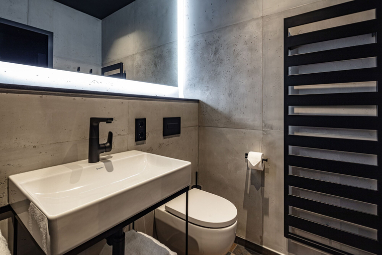 Bathroom 5, Liebesbier Urban Art & Smart Hotel, Bayreuth